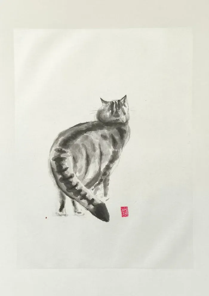 Chat tigré de dos